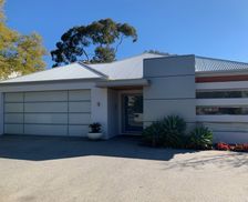 Australia WA Mount Claremont vacation rental compare prices direct by owner 6328671