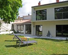 France Nouvelle-Aquitaine La Rochelle vacation rental compare prices direct by owner 4434291