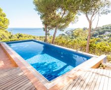 Spain Girona Tamariu vacation rental compare prices direct by owner 23831261