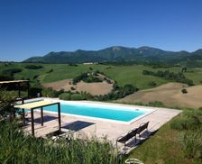 Italy Marche Pesaro Urbino vacation rental compare prices direct by owner 3953233