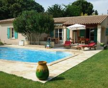 France Occitanie Chusclan vacation rental compare prices direct by owner 4092226