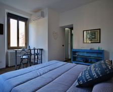Italy Lombardy Faggeto Lario vacation rental compare prices direct by owner 4886868