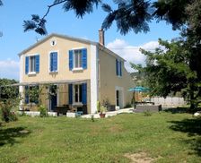 France Provence-Alpes-Côte d'Azur Bormes-les-Mimosas vacation rental compare prices direct by owner 4680033