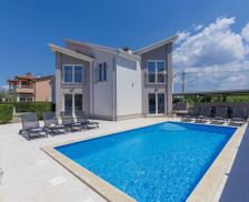 Croatia  Umag vacation rental compare prices direct by owner 26628372