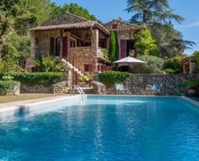 France Provence - Alpes - Cote d'Azur Ménerbes vacation rental compare prices direct by owner 6262700