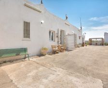 Italy Puglia Torre Lapillo vacation rental compare prices direct by owner 19173279