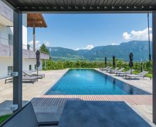 Italy Trentino-Alto Adige Tramin, Trentino -Südtirol vacation rental compare prices direct by owner 4327560