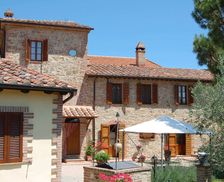 Italy Umbria Castiglione del Lago vacation rental compare prices direct by owner 4560918