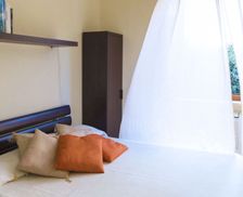 Italy Livorno Marciana Marina vacation rental compare prices direct by owner 5480232