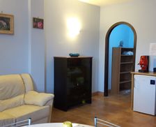 Italy Tuscany Bracciano vacation rental compare prices direct by owner 4414211