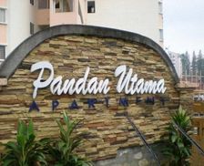 Malaysia Wilayah Persekutuan Kuala Lumpur Kampung Pandan Dalam vacation rental compare prices direct by owner 10330336