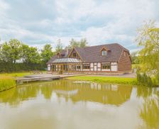 Ireland Roscommon Rooskey vacation rental compare prices direct by owner 4171209