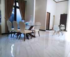 Indonesia Jawa Tengah Purbalingga vacation rental compare prices direct by owner 6604968