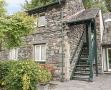 United Kingdom Cumbria & The Lake District Windermere vacation rental compare prices direct by owner 4580277