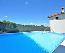 Croatia Istria Pazin vacation rental compare prices direct by owner 6755962