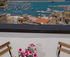 Italy Sicily Castellammare del Golfo vacation rental compare prices direct by owner 4608596