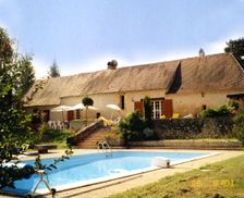 France Nouvelle-Aquitaine Thenon vacation rental compare prices direct by owner 6608103