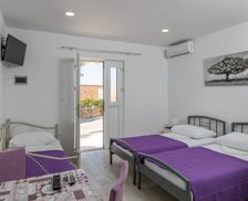 Croatia Dubrovnik-Neretva County Mlini vacation rental compare prices direct by owner 10982520