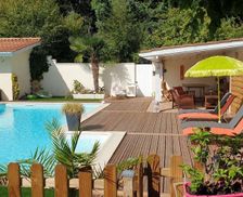 France Nouvelle-Aquitaine pian medoc vacation rental compare prices direct by owner 3995286