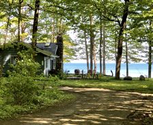 United States New York Westfield vacation rental compare prices direct by owner 11409782