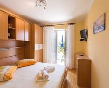 Croatia Dalmatien Mlini vacation rental compare prices direct by owner 5078877