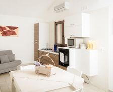 Italy Puglia Taranto vacation rental compare prices direct by owner 4352657