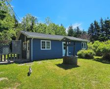 Canada Nova Scotia Windsor Road vacation rental compare prices direct by owner 2972534