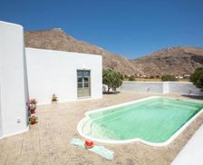 Greece  Santorini vacation rental compare prices direct by owner 4590027