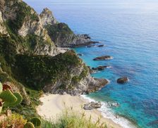 Italy Vibo Valentia Ricadi - Capo Vaticano vacation rental compare prices direct by owner 4681801