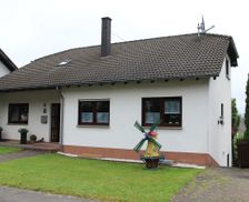 Germany Rhineland-Palatinate Züsch vacation rental compare prices direct by owner 4946788