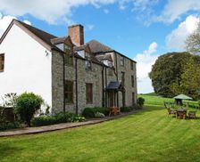 United Kingdom WLS Llannefydd vacation rental compare prices direct by owner 4421607