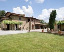 Italy Chianti Bucine vacation rental compare prices direct by owner 3993529