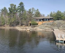 Canada Ontario Township Of The Archipelago vacation rental compare prices direct by owner 2823707