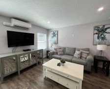 United States Florida Safety Harbor vacation rental compare prices direct by owner 2753337