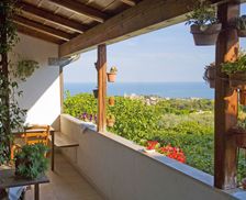 Italy Provincia di Ancona Sirolo vacation rental compare prices direct by owner 4803654