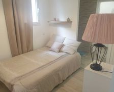 France Neuf Marignane vacation rental compare prices direct by owner 4641745