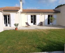 France Charente-Maritime Rivedoux-Plage vacation rental compare prices direct by owner 4907140