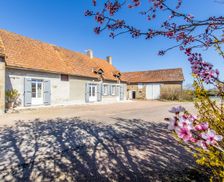 France AUTUNOIS MORVAN SULLY vacation rental compare prices direct by owner 4799132