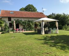 France Vienne Roiffé vacation rental compare prices direct by owner 4648232