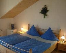 Germany Bavaria Kirchdorf i. Wald vacation rental compare prices direct by owner 4543409