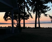 Canada British Columbia Qualicum Beach vacation rental compare prices direct by owner 9478393