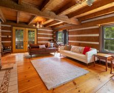 United States Illinois Cobden vacation rental compare prices direct by owner 11640549