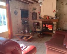 France Dordogne Saint-Vincent-Jalmoutiers vacation rental compare prices direct by owner 10363774