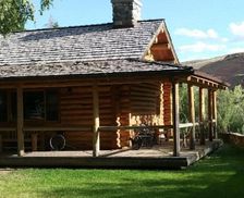United States Wyoming Dubois vacation rental compare prices direct by owner 10281759