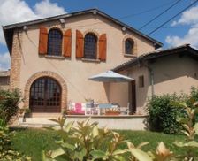 France BEAUJOLAIS VITICOLE EMERINGES vacation rental compare prices direct by owner 11019869