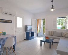 Greece Aegean Paros vacation rental compare prices direct by owner 11715404