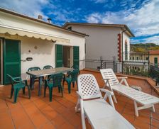 Italy Livorno Campo nell'Elba vacation rental compare prices direct by owner 24892658