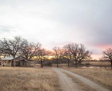 United States Texas Jacksboro vacation rental compare prices direct by owner 11714525