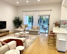 Australia QLD Benowa vacation rental compare prices direct by owner 11696097