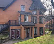 Canada Quebec Mont-Tremblant vacation rental compare prices direct by owner 11504571